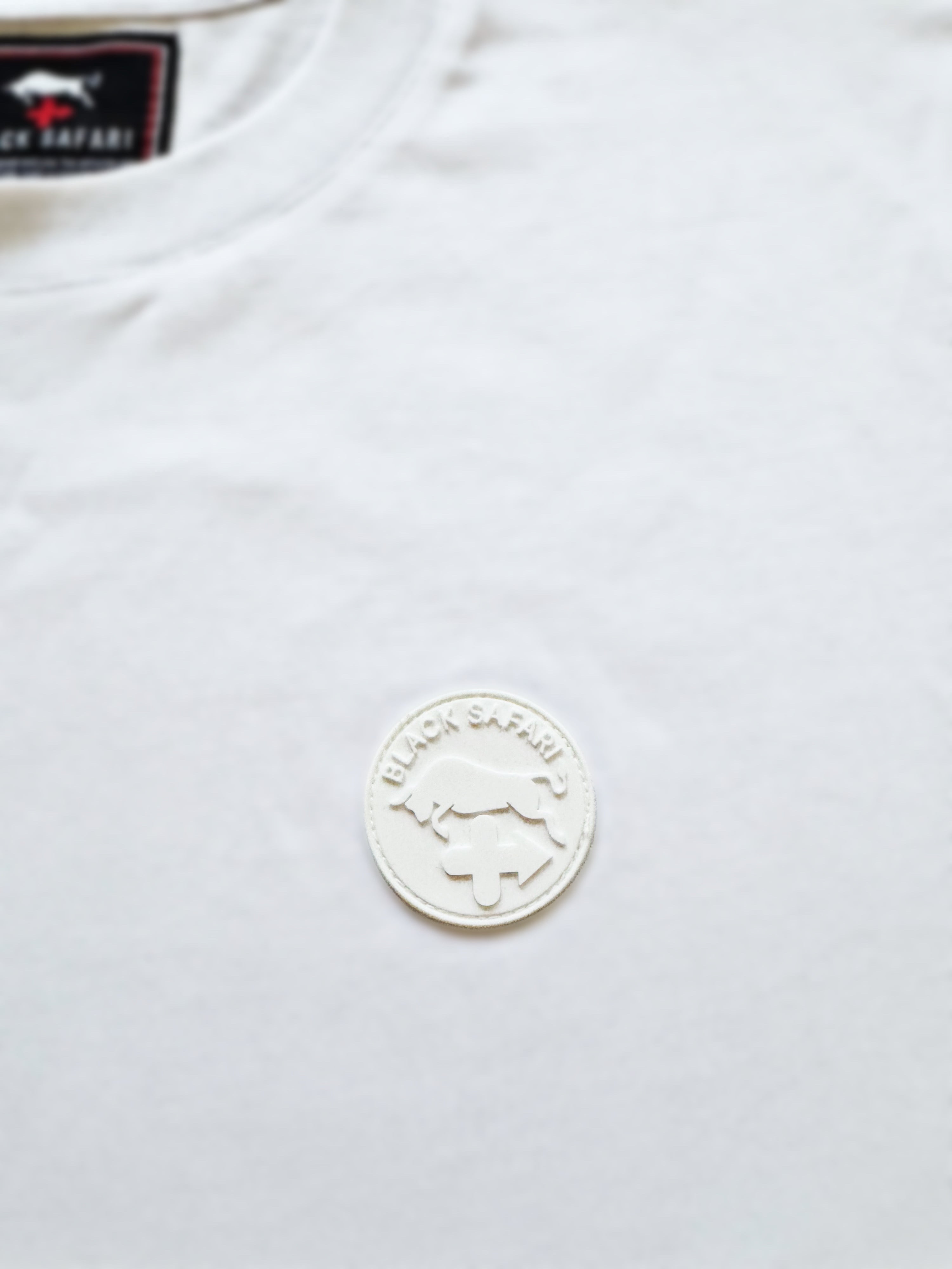 Whitei Muted Logo T-Shirt - Black Safari
